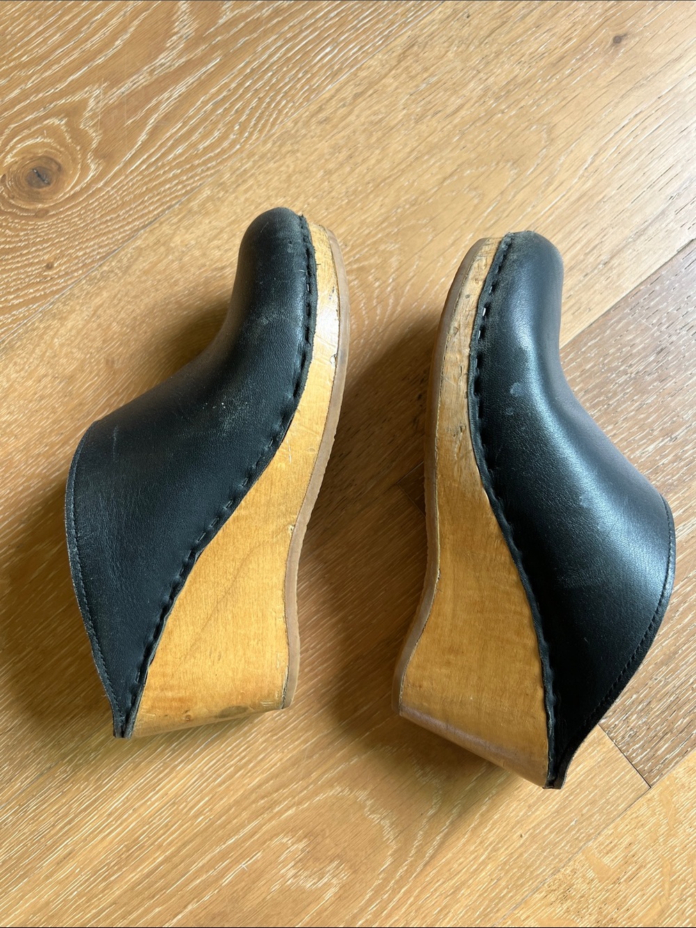 No. 6 Clogs